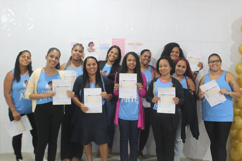EmpoderaArte conclui 1º módulo e impulsiona mulheres rumo ao mercado de trabalho!