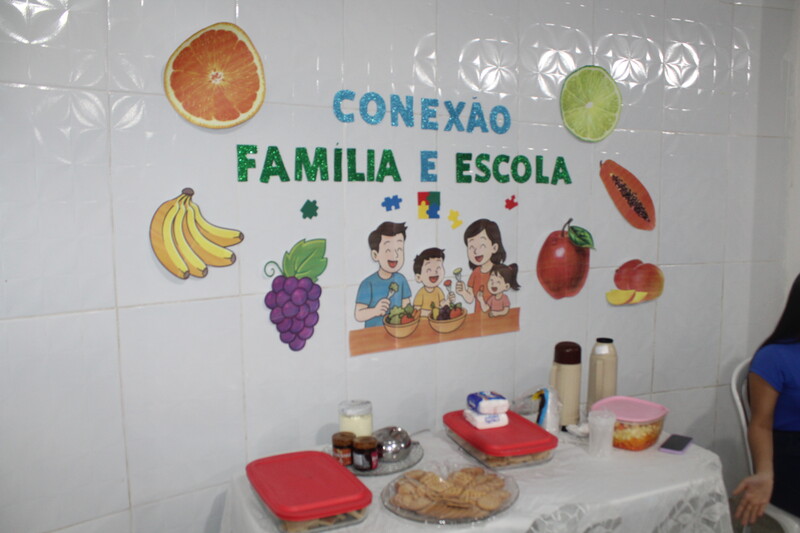 Roda de conversa aproxima famílias da escola e trata de alimentação infantil e autocuidado