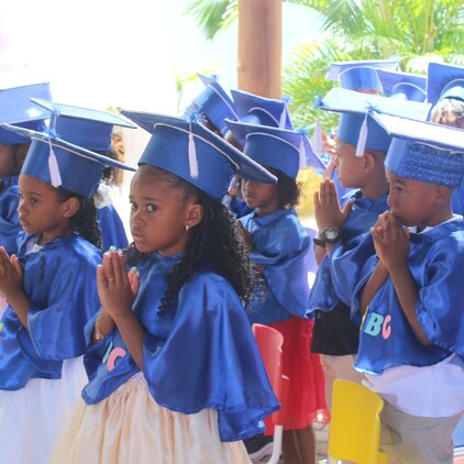 Formatura do Grupo 5 das unidades escolares da Compaixão encerra o ano letivo com emoção