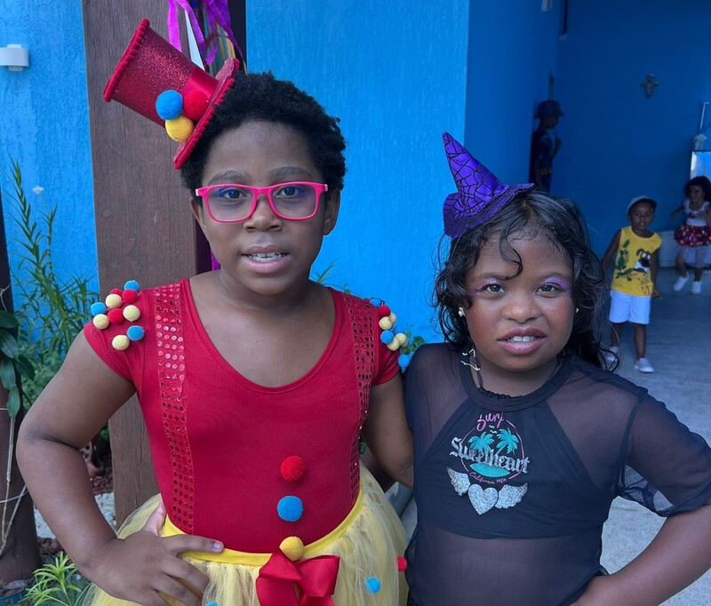 Carnaval do CER promove integração e ludicidade para pacientes do Menino Jesus